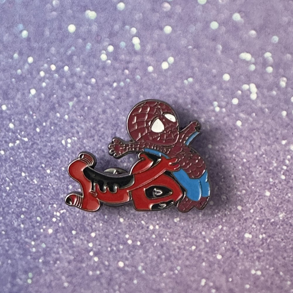 Marvel Deadpool Headbutting Spiderman Enamel Pin